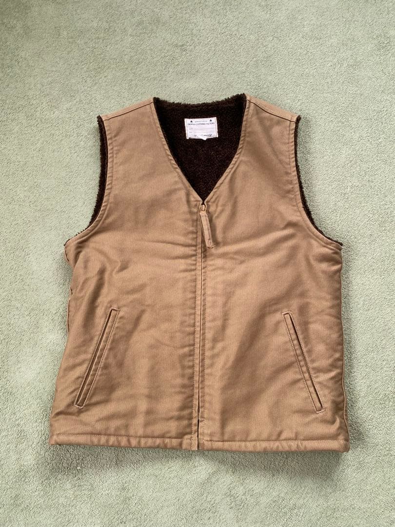 TROPHY CLOTHING ベスト サイズ38