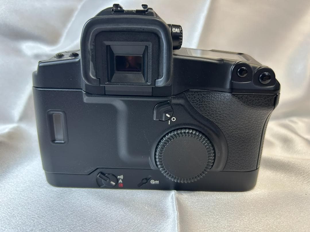 Canon EOS 3 フィルム一眼レフカメラ EF 50mm f1.8レンズ