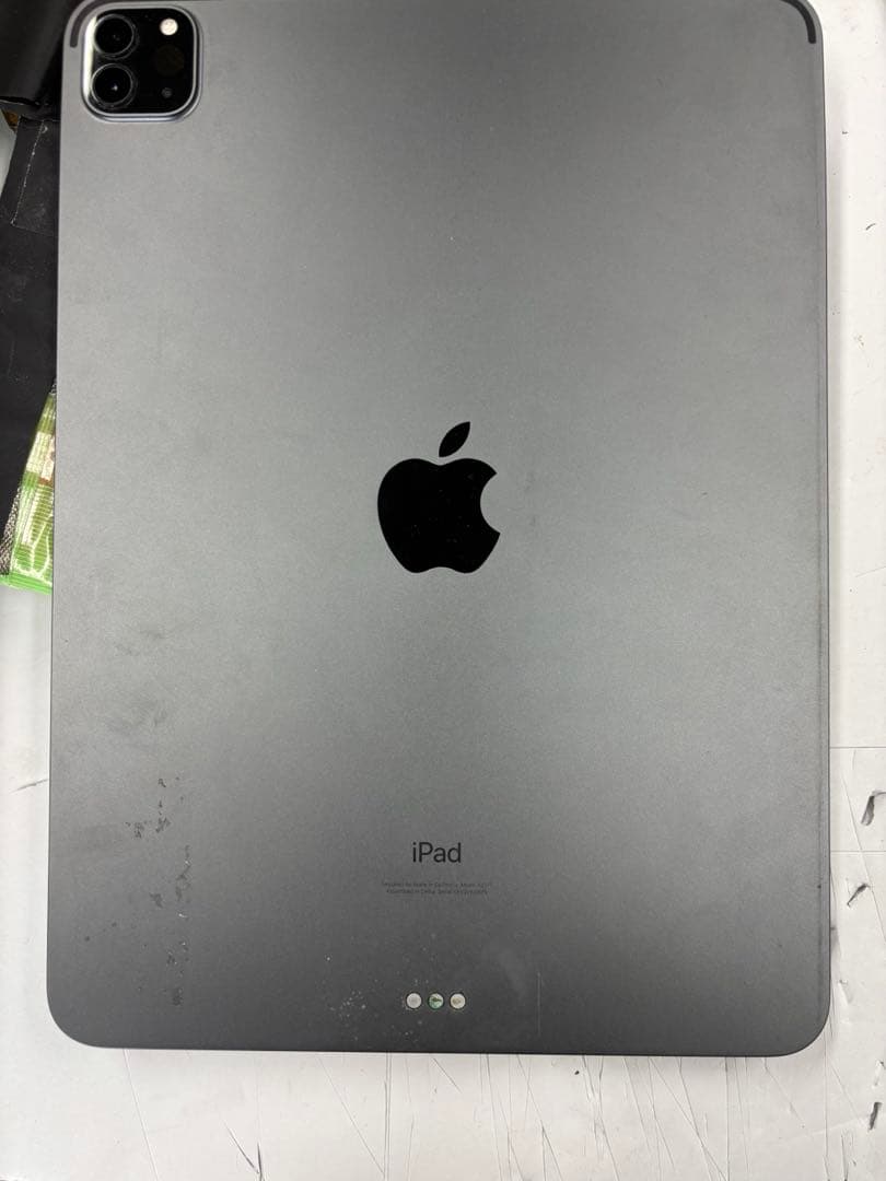 Apple iPad Pro 11インチ 2021年　A2377