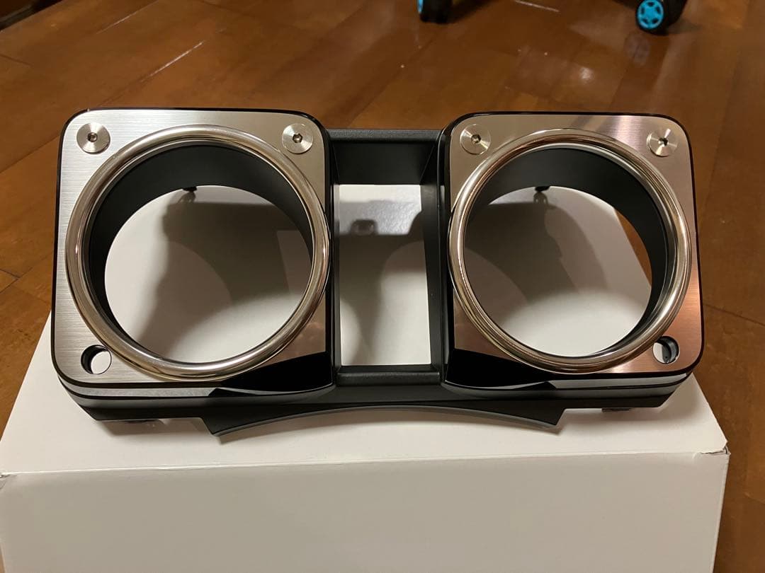 ジムニーretro activeメタルガーニッシュ