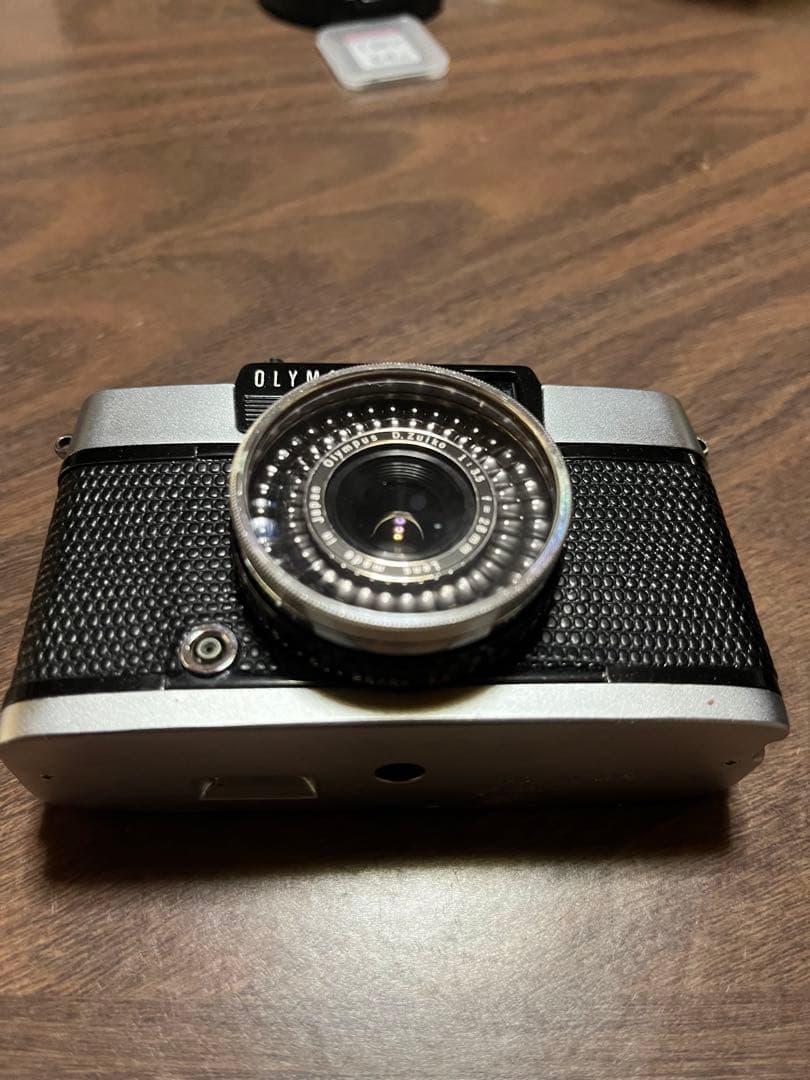 フィルムカメラ Olympus Pen EE-3