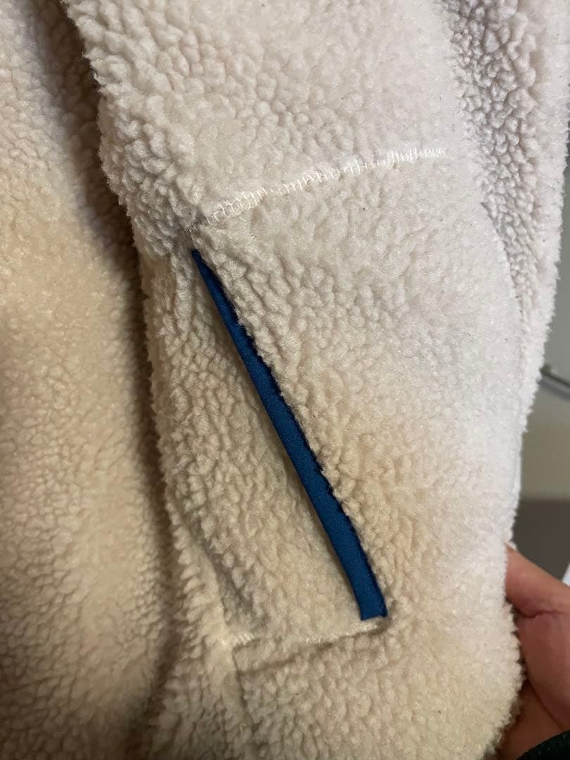 patagonia ダウンベスト Sサイズ 青/ネイビー