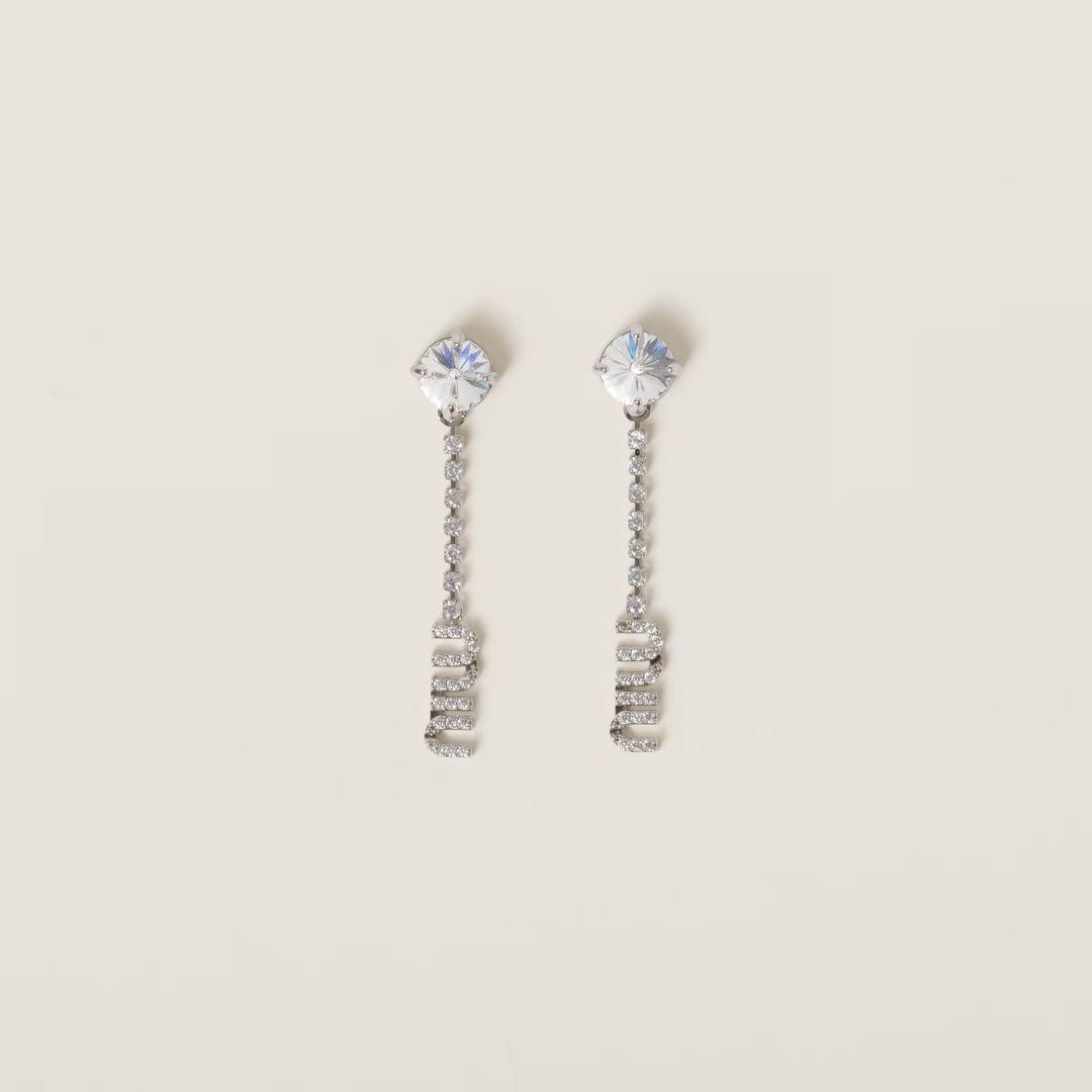 miumiu クリスタル付 メタル ピアス