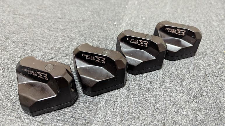 Tundra Tracker 4個 + SW4ドングル