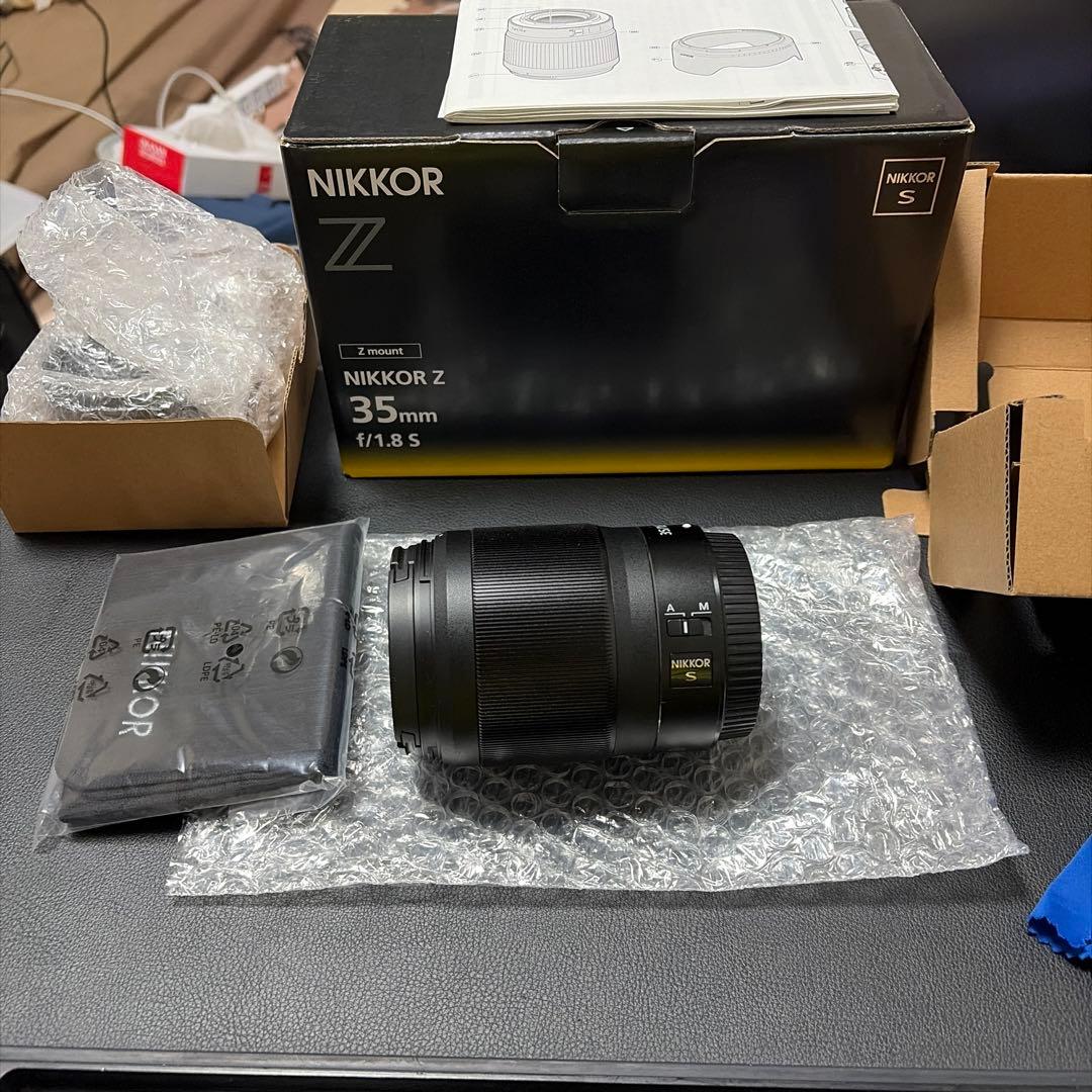 超美品　Nikon NIKKOR z 35mm f1.8 S Zマウント