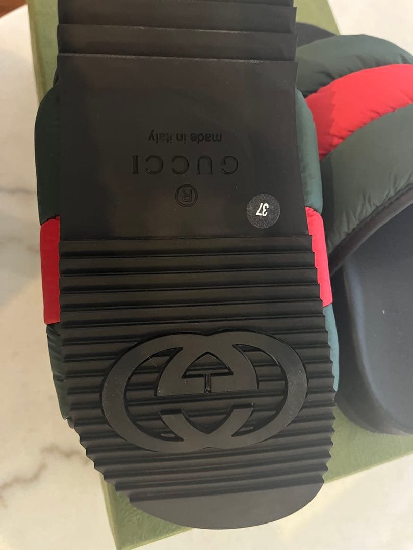 土日限定セール　グッチ　サンダル