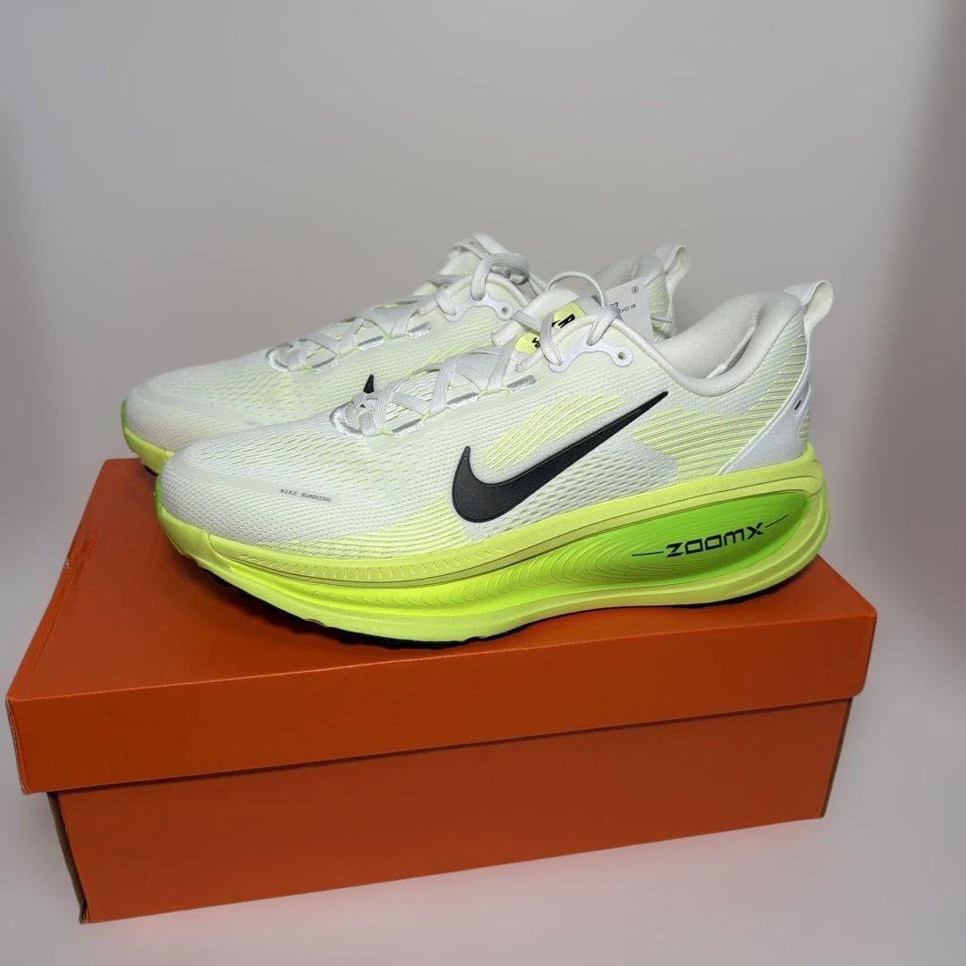 新品 W NIKE VOMERO 18 ウィメンズ ナイキ ボメロ18