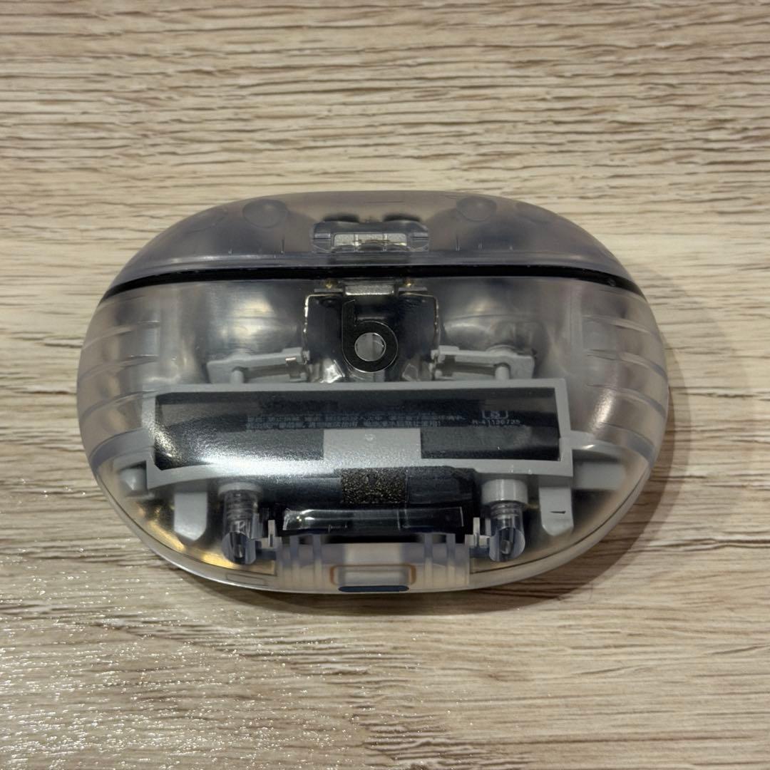 Beats Studio Buds+ トランスペアレント