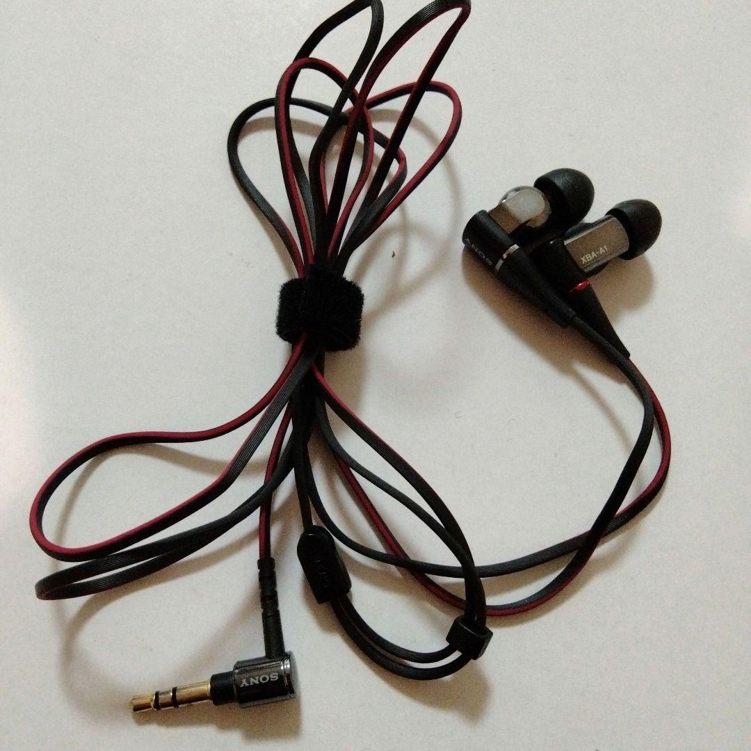 【更にお値下げ！】【美品】 XBA-A1 SONY 有線イヤホン ブラック