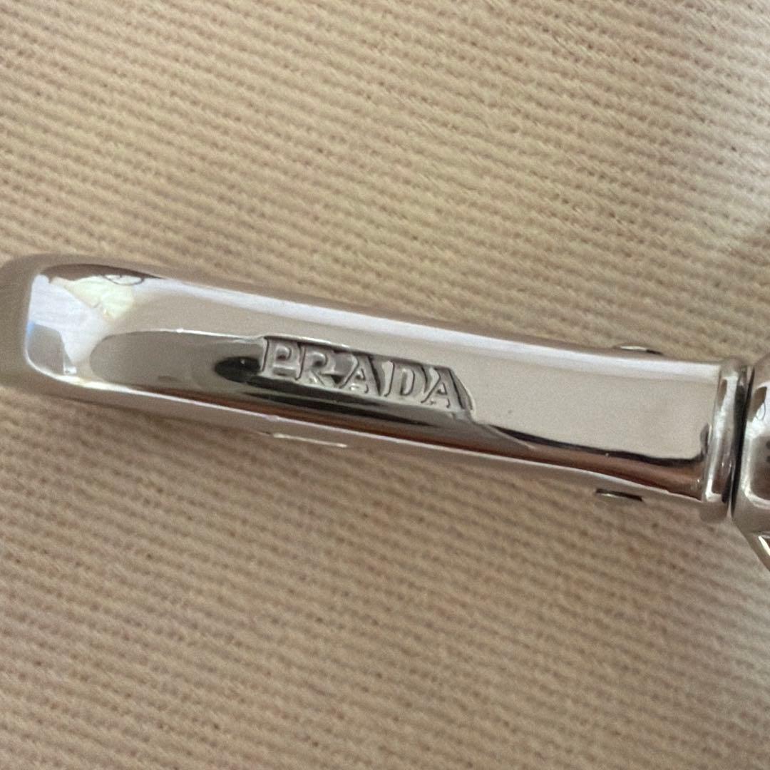 PRADA ブラックレザー キーホルダー付きケース