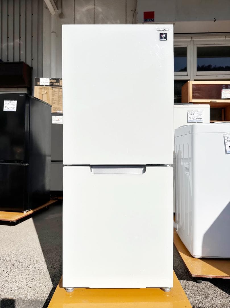 ★772 SHARP 付け替えどっちもドア 152L 冷凍冷蔵庫 2022年製