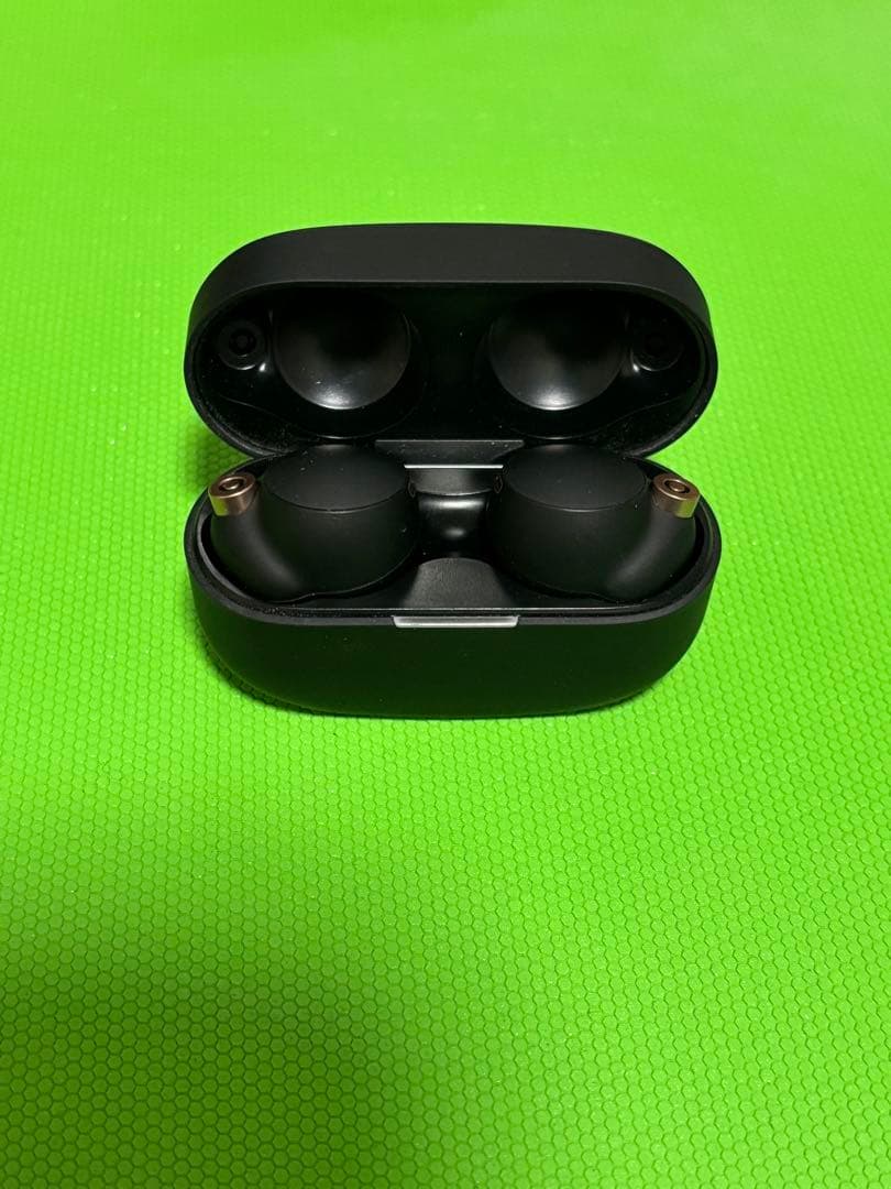 保証書付き　SONY WF-1000XM4 ワイヤレスイヤホン ブラック