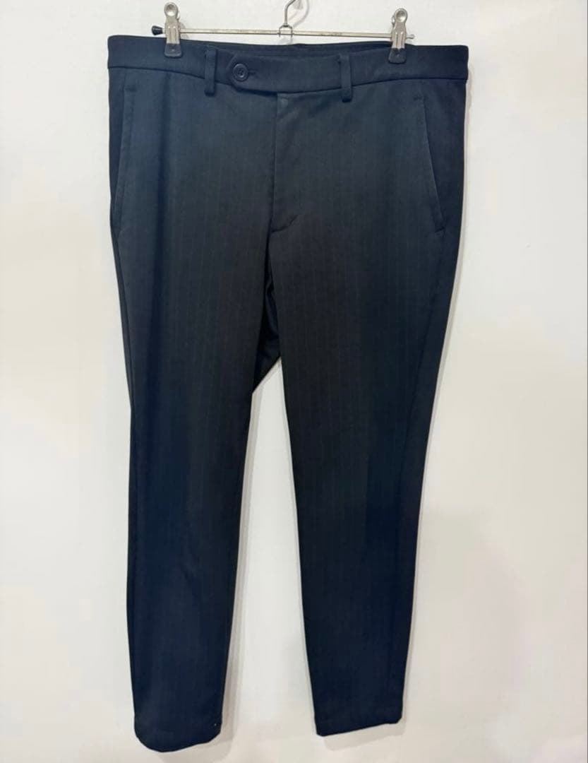 adidas ブラック ストライプ ビジネススーツ