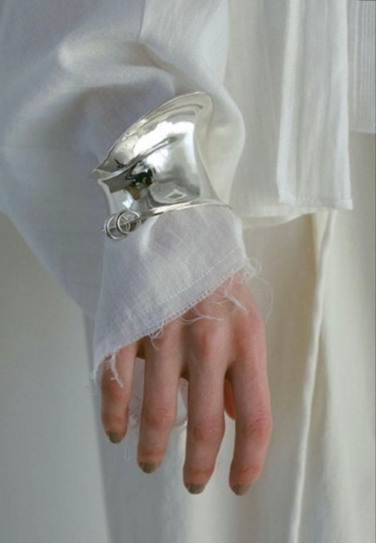 etre tokyo ディストーションカーブフォームリングバングル