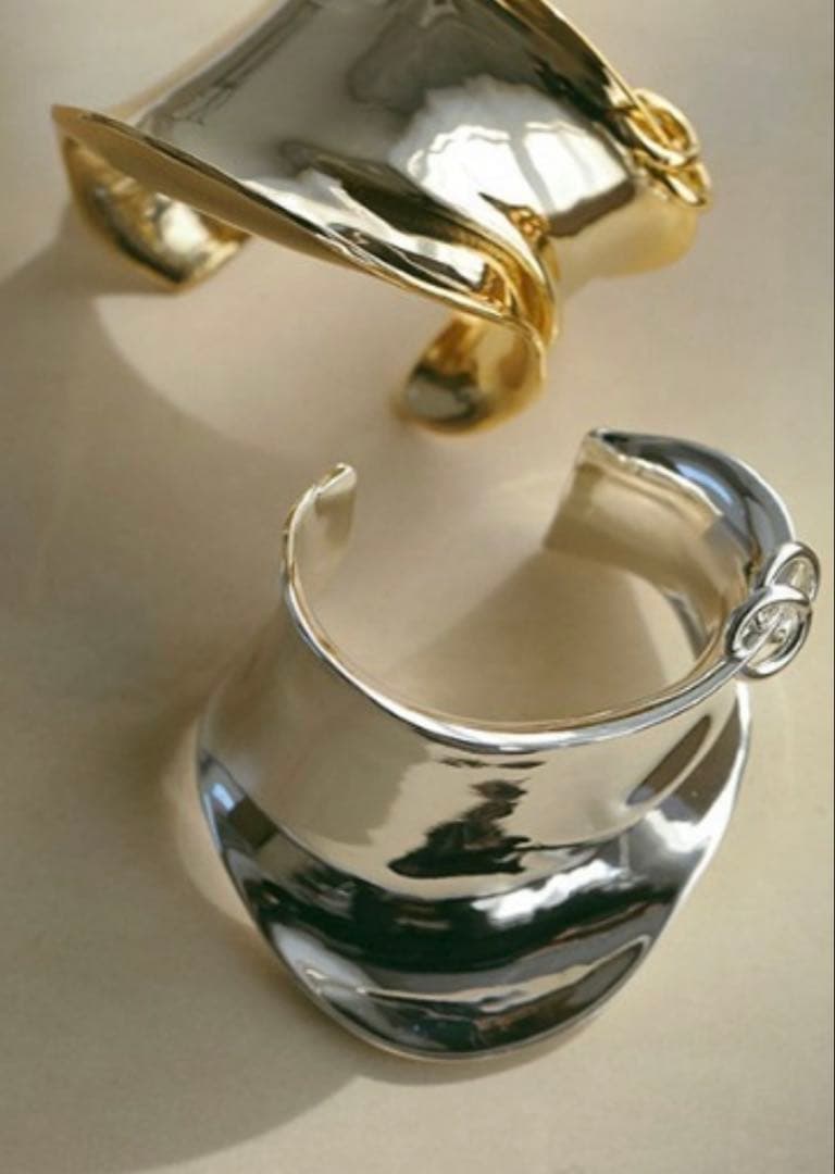 etre tokyo ディストーションカーブフォームリングバングル