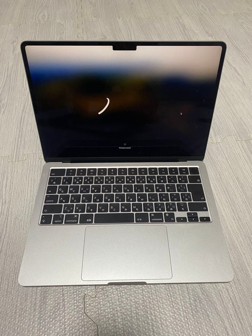 MacBook Air 13インチ M2 16GB SSD256GB