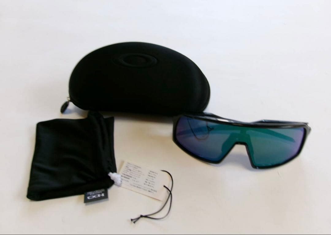 美品　オークリー　OAKLEY sutro サングラ　oo9406a