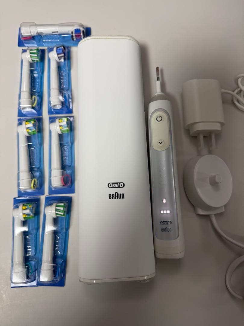 ブラウン オーラルB ジーニアス 電動歯ブラシ 9000 マルチアクション