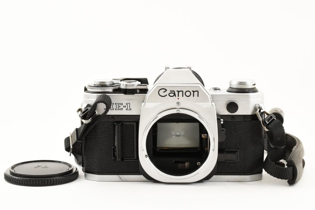 超美品 キャノン AE-1 シルバー フィルムカメラ モルト新品交換済 C713