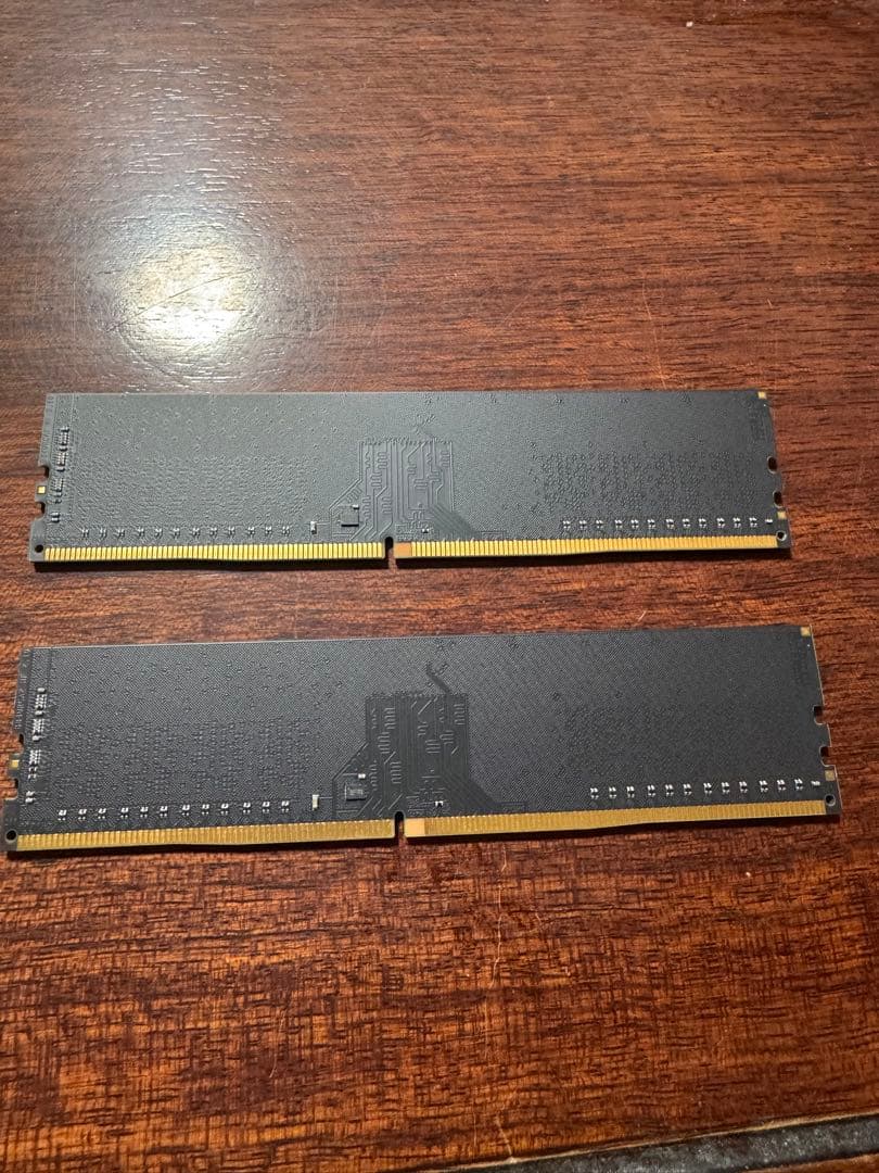 CFD W4U3200CS-8G DDR4 16G kit 8GB メモリー