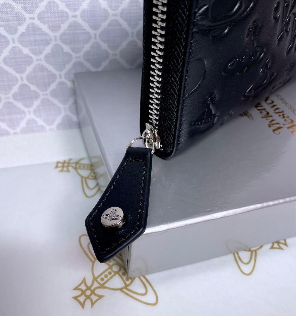 【内側に素敵な柄✩】Vivienne Westwood 長財布 黒マット