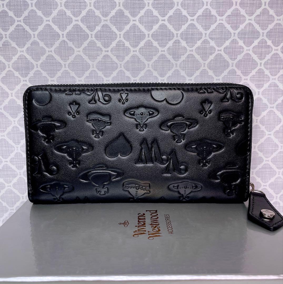 【内側に素敵な柄✩】Vivienne Westwood 長財布 黒マット