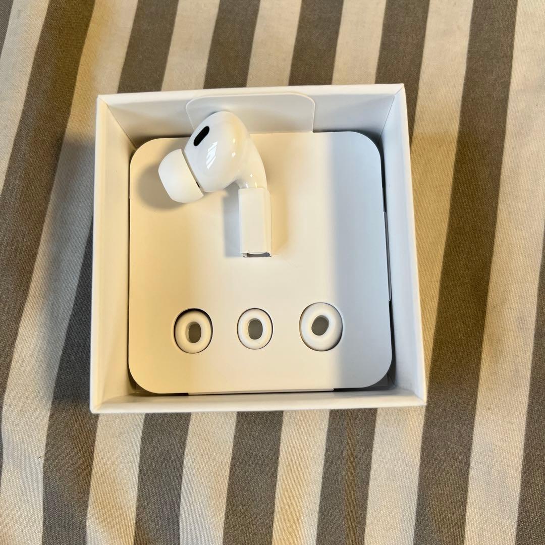 【純正品】Apple AirPods Pro 第2世代　右耳のみ