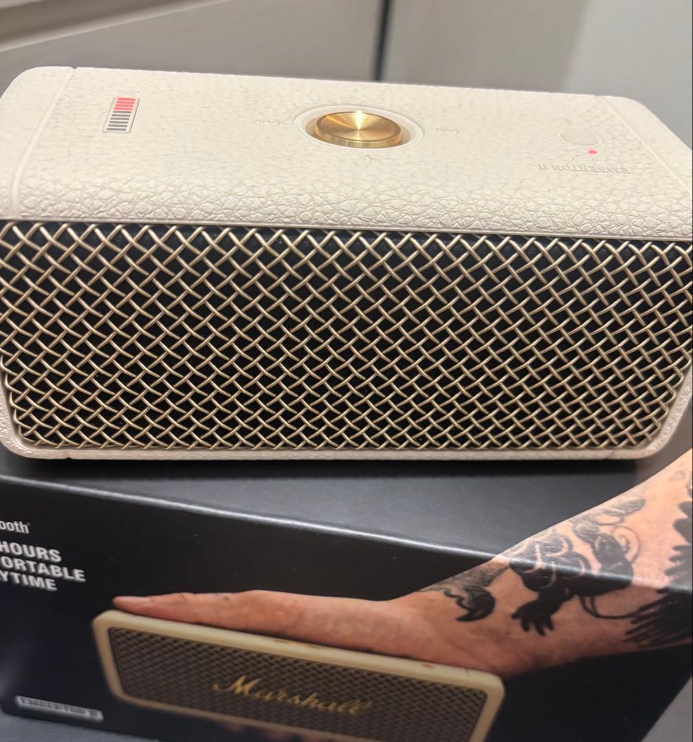 スピーカー・ウーファー Marshall Embarton ii