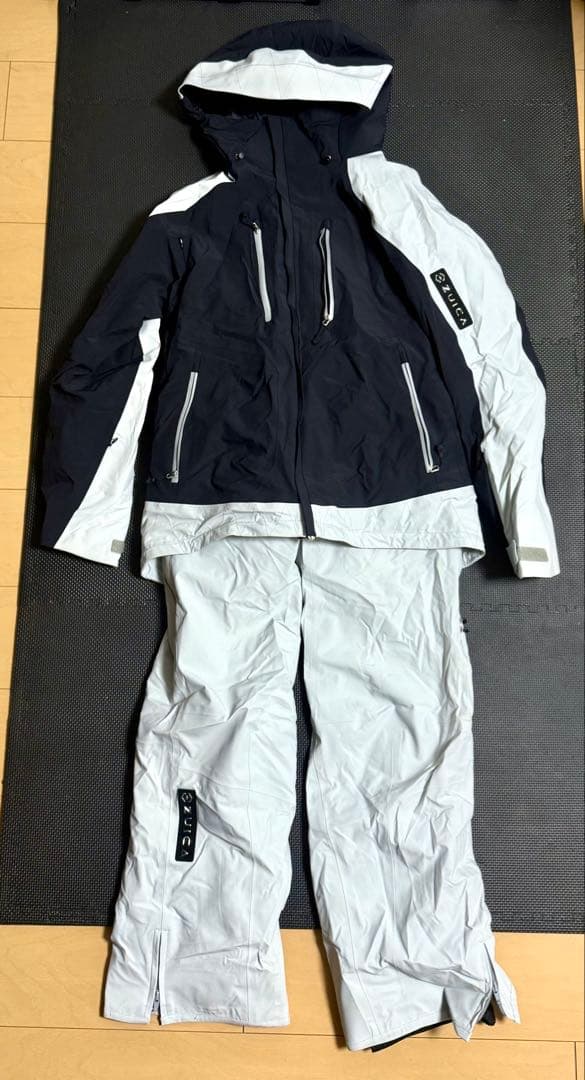 zuica スキーウェア　上下セット　　Daini サイズL