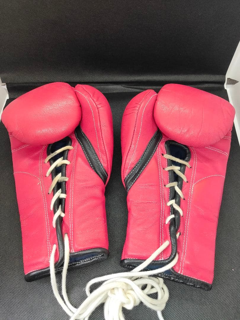 【本物】アンディサワー サイン入りグローブ ボクシング シュート 格闘技