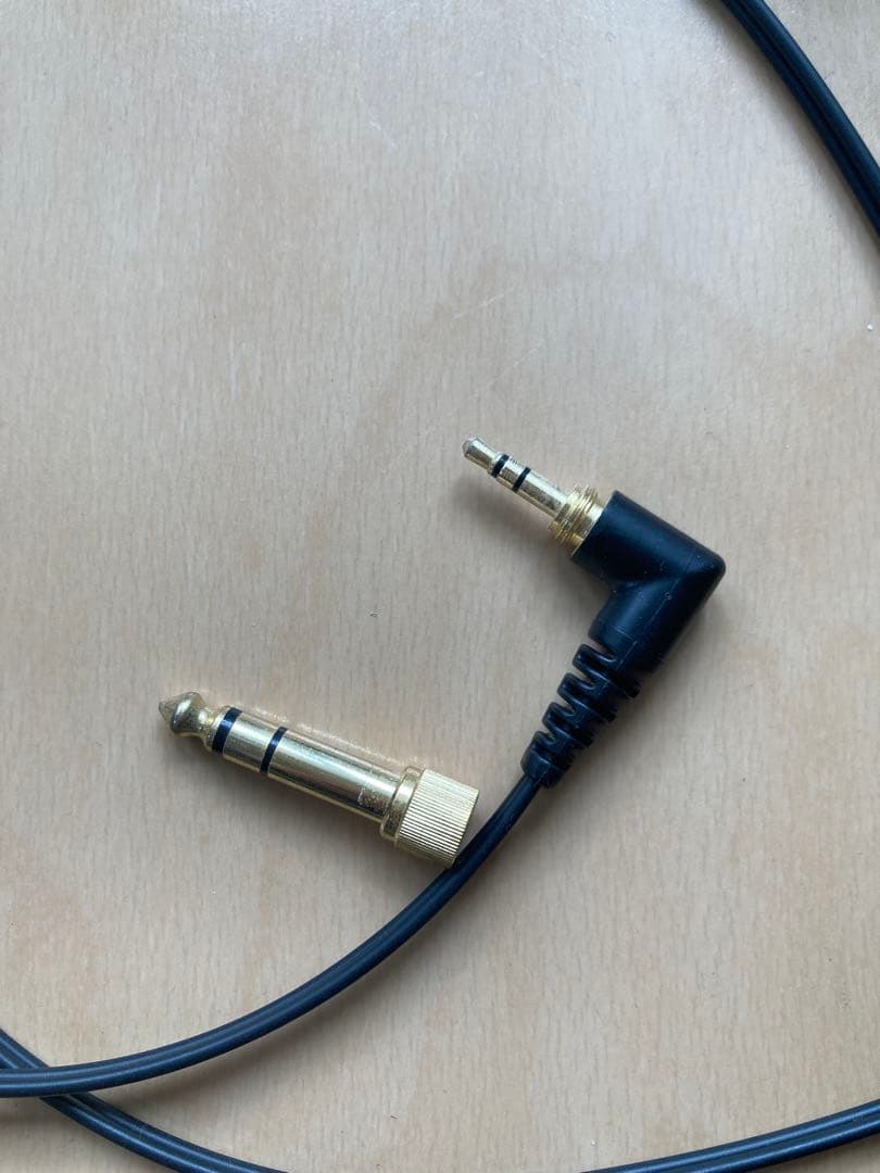 ヘッドホン sennheiser HD25