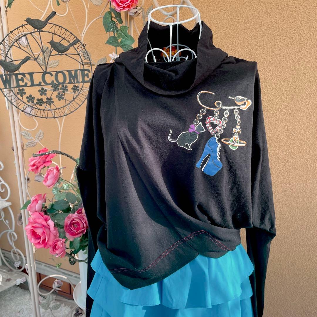 ヴィヴィアンウエストウッド　変形カットソー　オーブ　黒猫