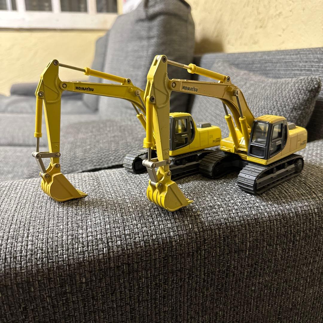 KOMATSU avance PC200 POWER SHOVEL 2台セット