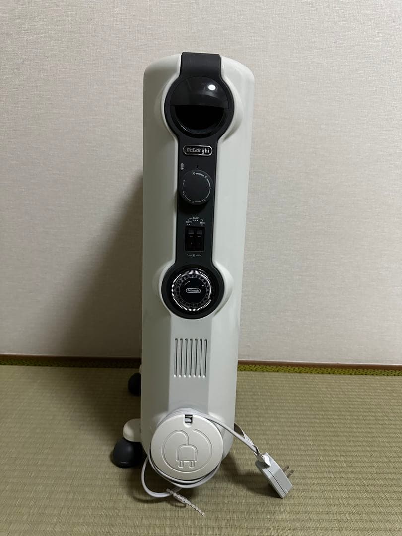 デロンギ オイルヒーター 8~10畳 HJ0812 DeLongh