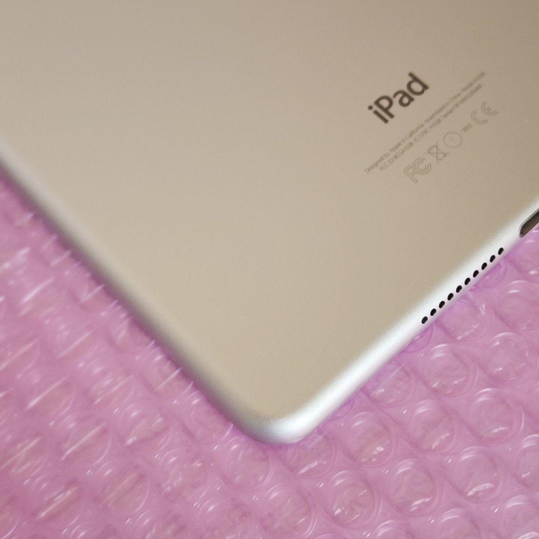 超美品　iPad mini 4　Wi-Fi　128GB　シルバー