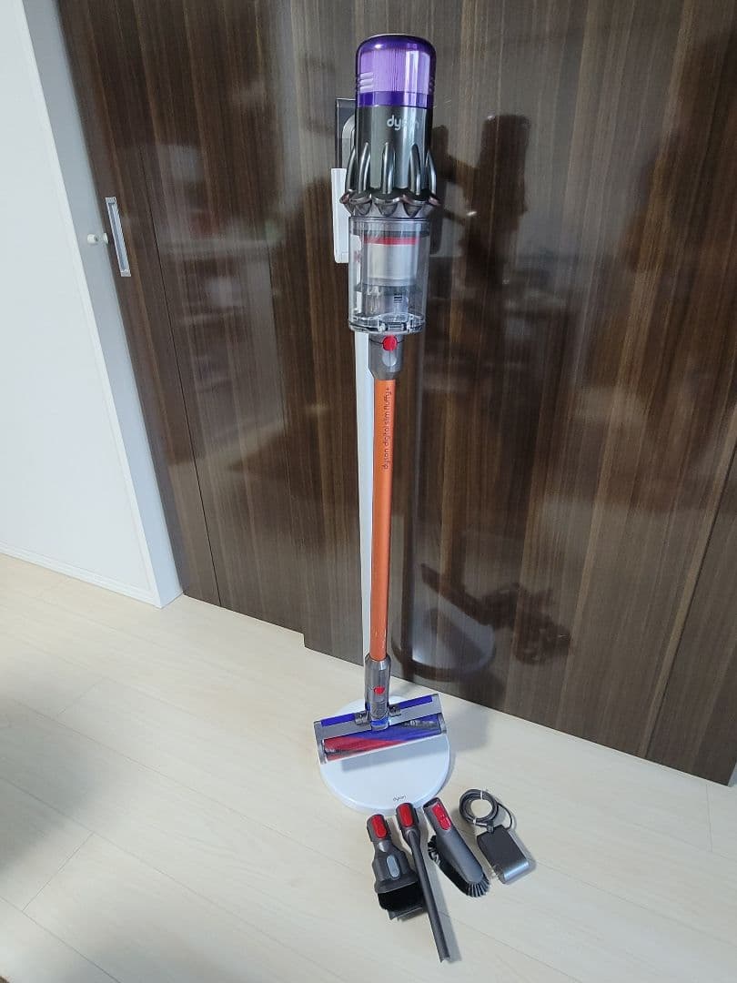 ダイソン Dyson sv18 サイクロン式 コードレス掃除機