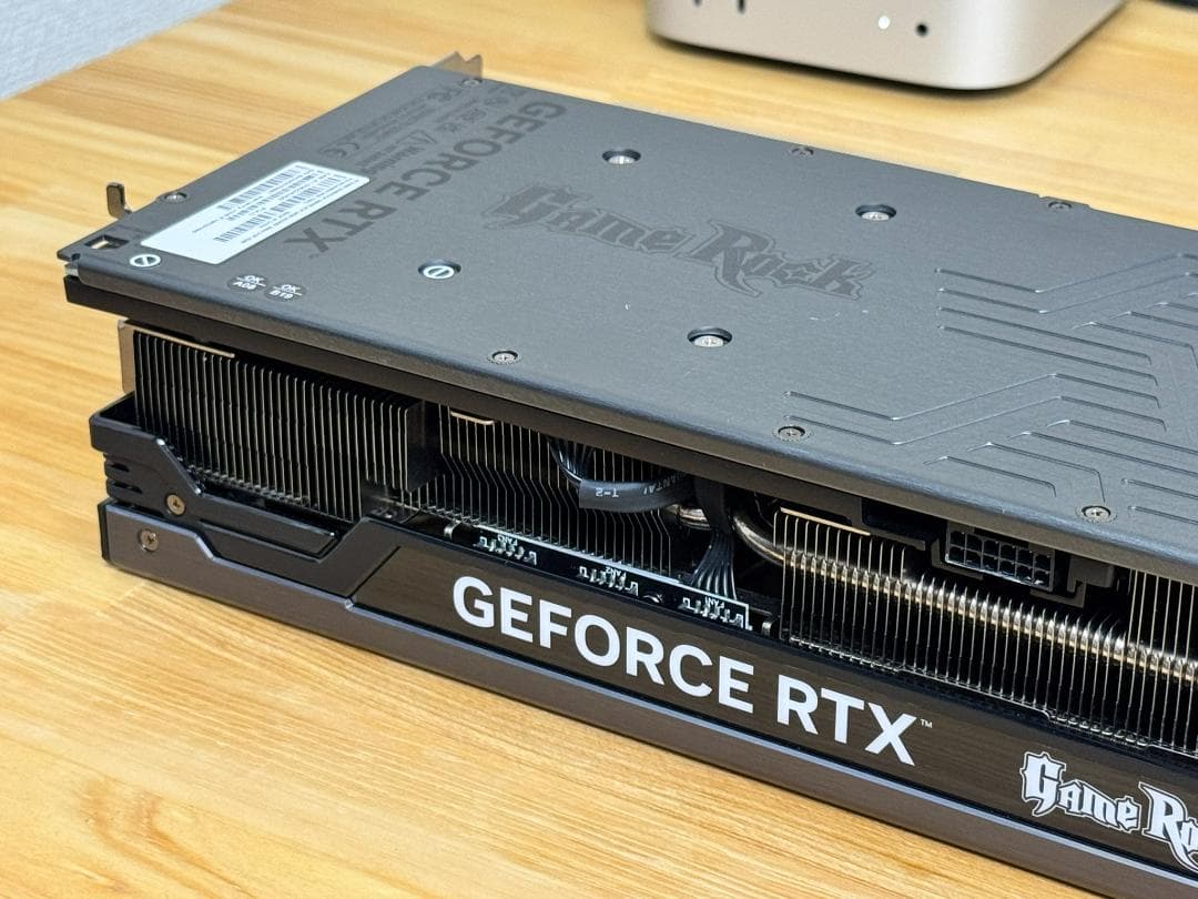 Palit RTX 4090 GameRock OmniBlack 動作確認済