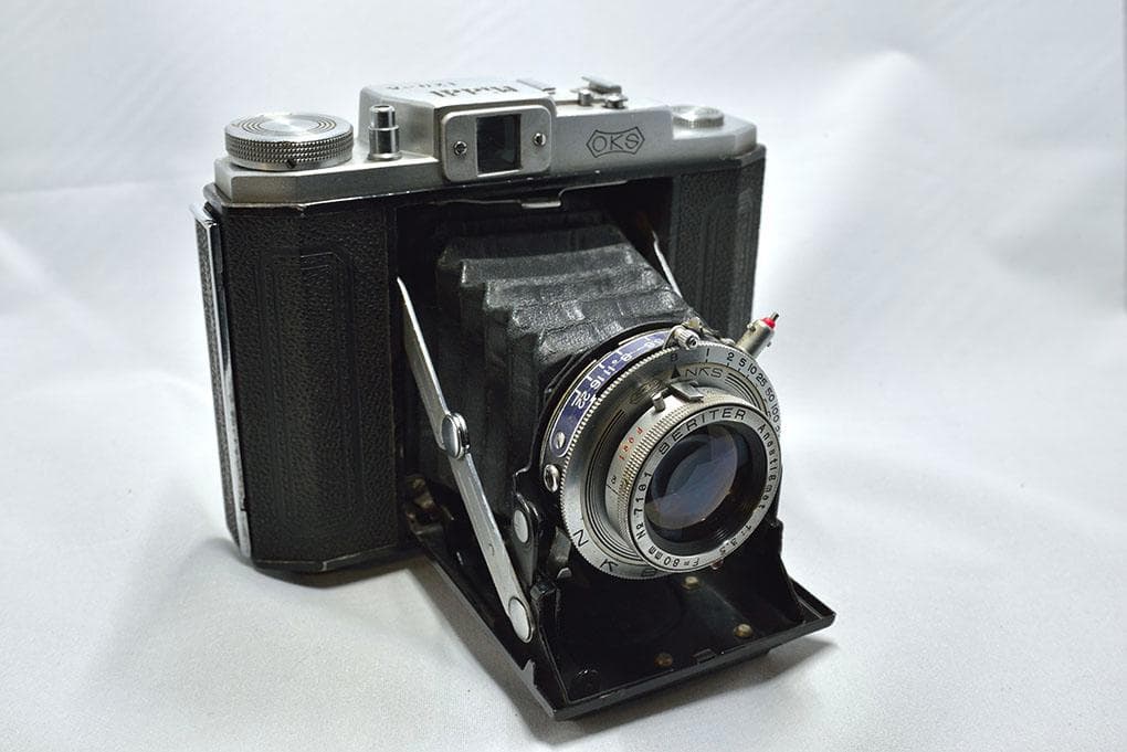 音羽光機製作所(OKS) ミドル120A ビューファインダースプリングカメラ