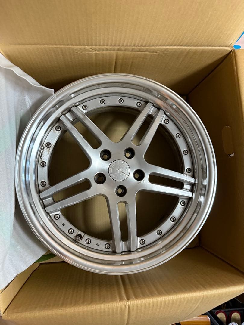 ワーク　グノーシス　GS2 廃盤モデル　希少　19インチ　最終価格設定