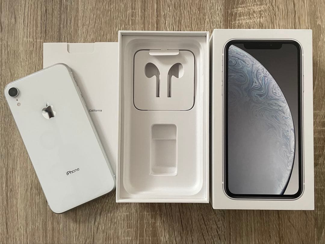 iPhone XR ホワイト 64GB SIMフリー