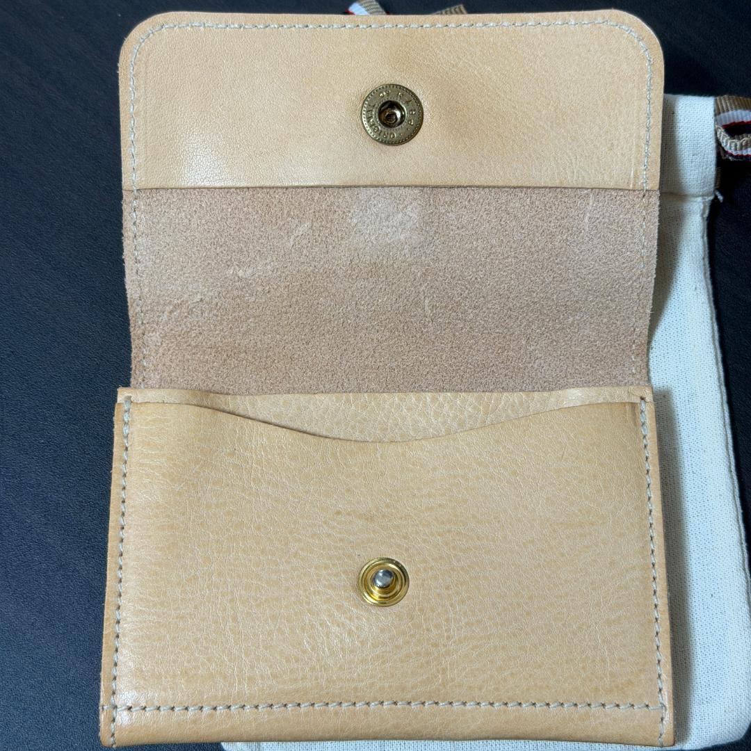 【新品未使用】イルビゾンテ 名刺入れ カードケース ナチュラル