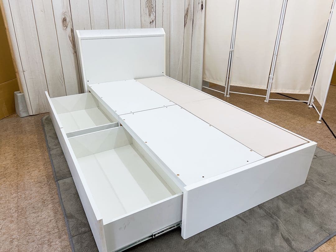引き出し2杯付きシングルベッドフレーム
