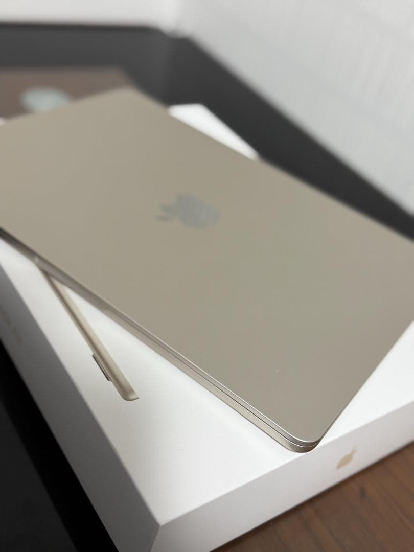 【箱あり】美品 MacBook Air 13.6インチ M2 256GB