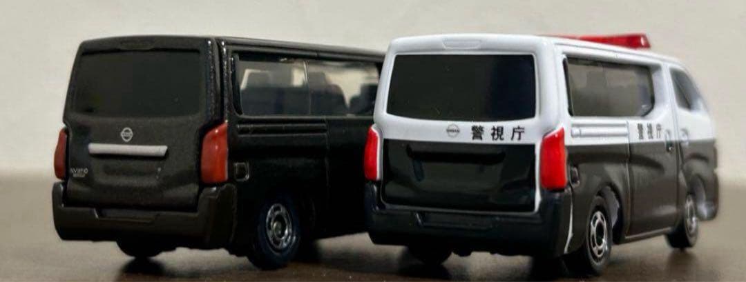 非売品 トミカ 日産 NV350 キャラバン パトロールカー