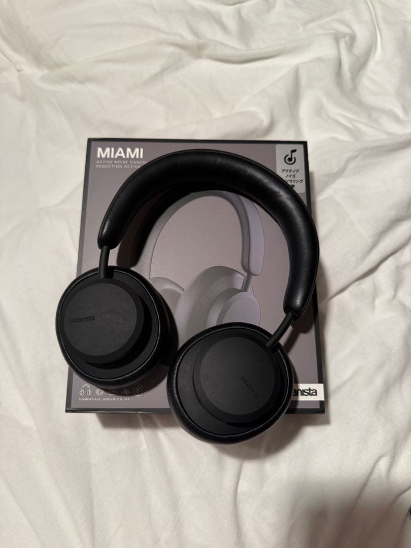 urbanista MIAMI ノイキャンワイヤレスヘッドホン ブラック