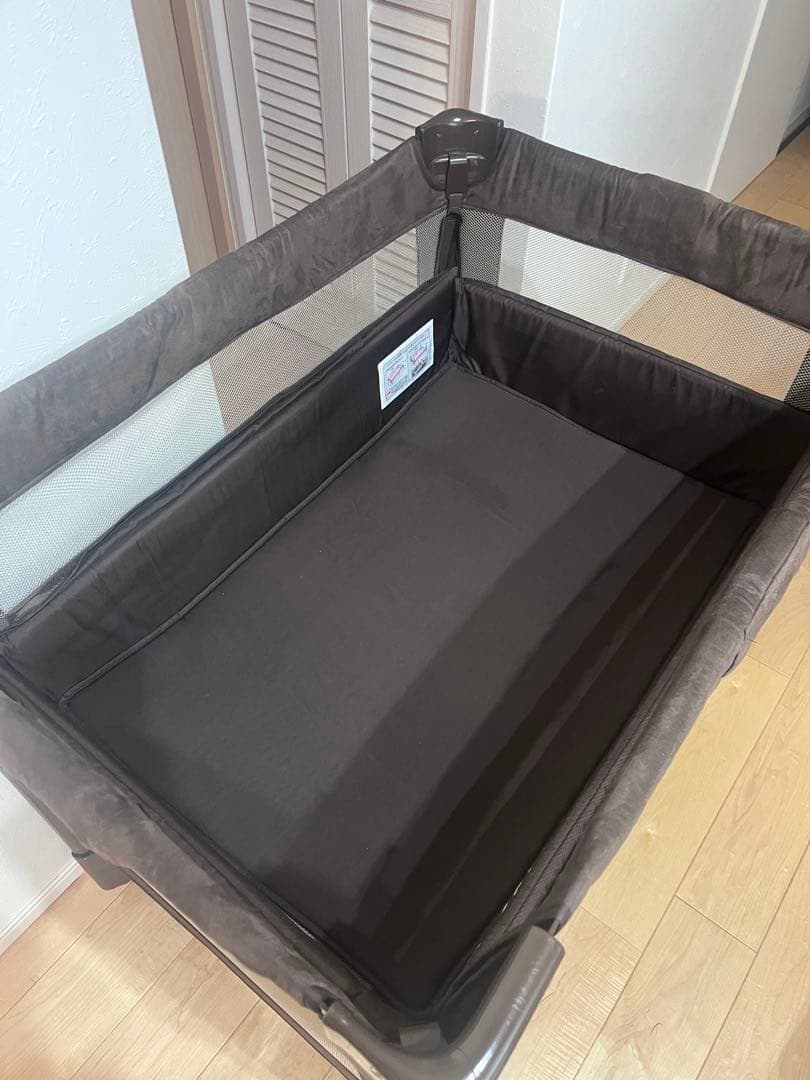 アップリカ　ココネルエアープラス　チョコレート