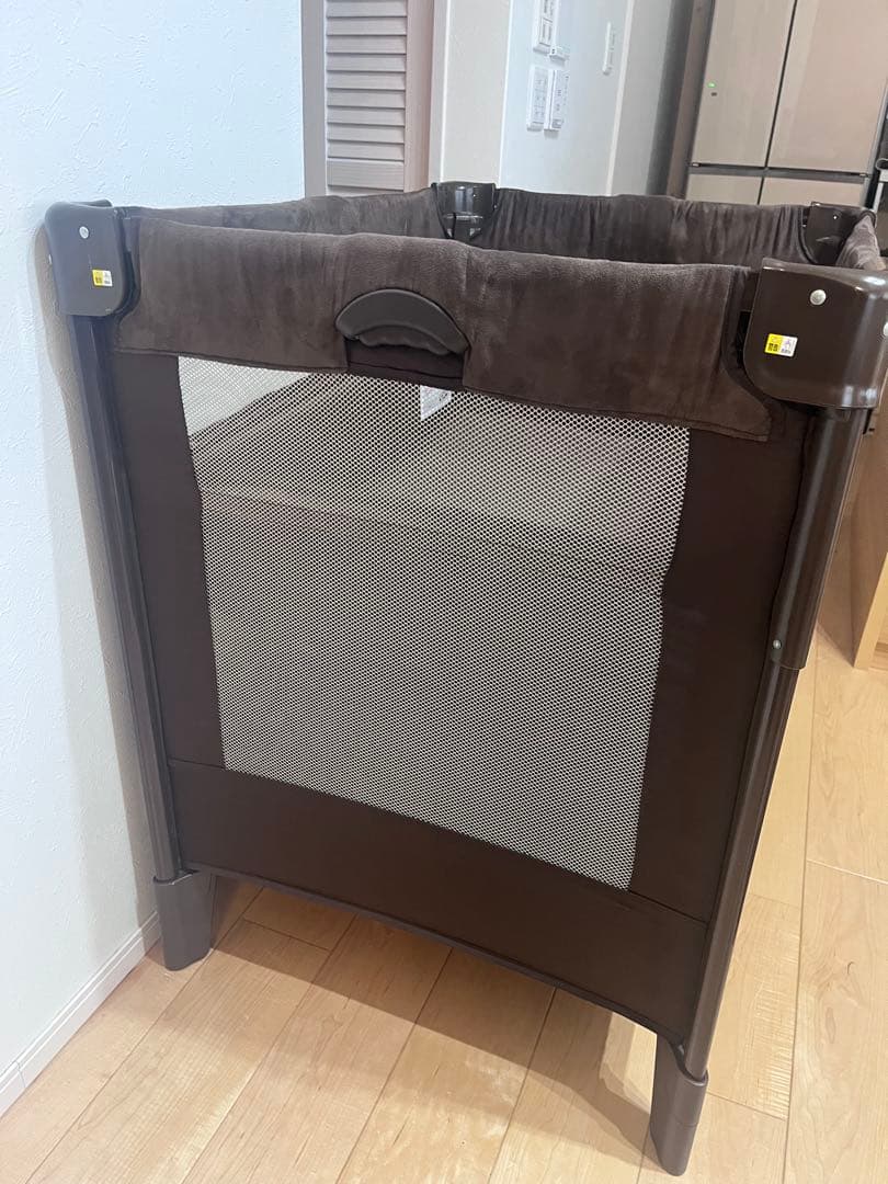 アップリカ　ココネルエアープラス　チョコレート