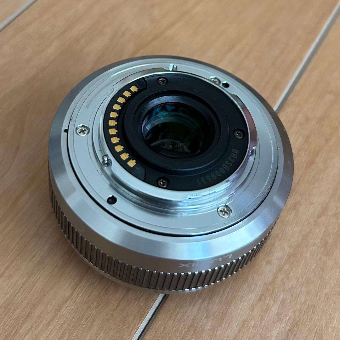 シルバー LUMIX G 20mm F1.7 II ASPH H-H020A