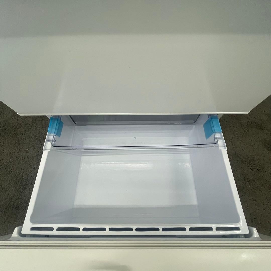 ゆずたろう　176✨極美品　レトロ　冷蔵庫　お洒落　可愛い　設置無料　白