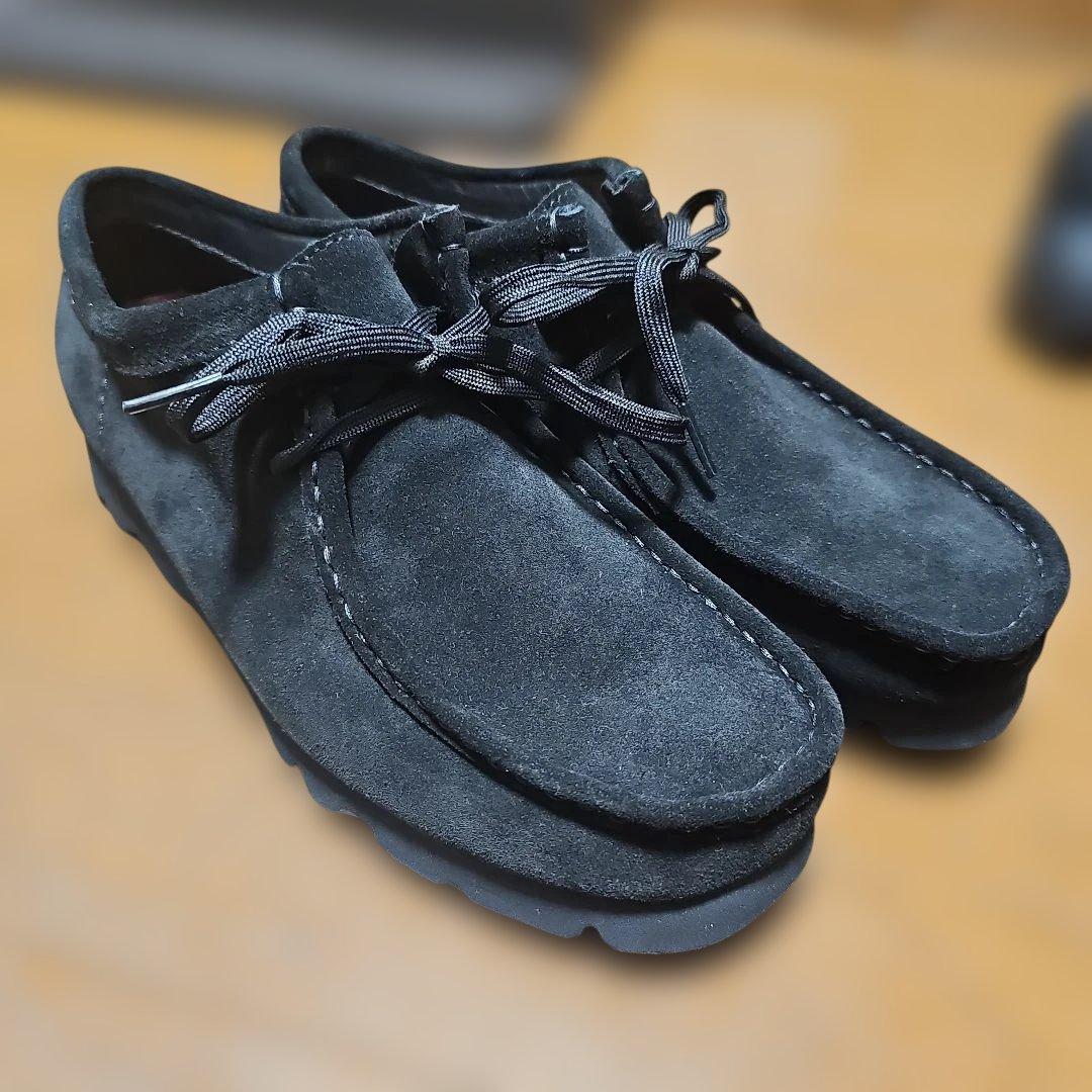 【極美品】CLARKS WallabeeGTX 25.5㎝ ブラックスエード